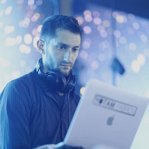 DJ Yotam Yabrov