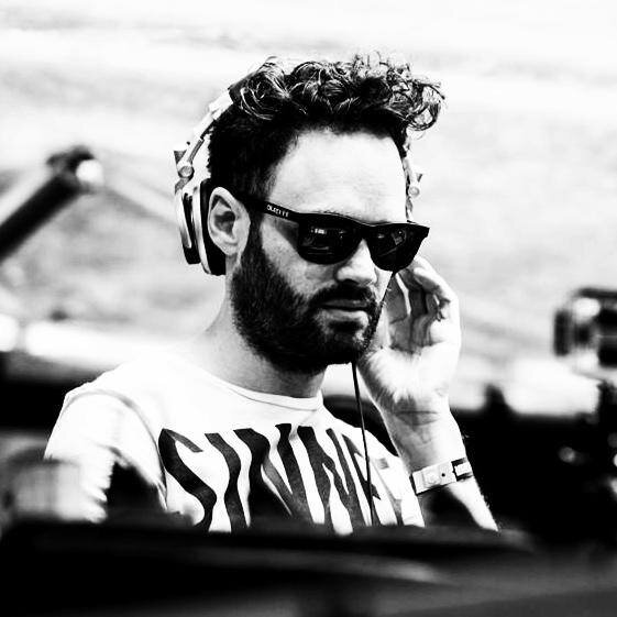 Tracks Played By David Leese livesets